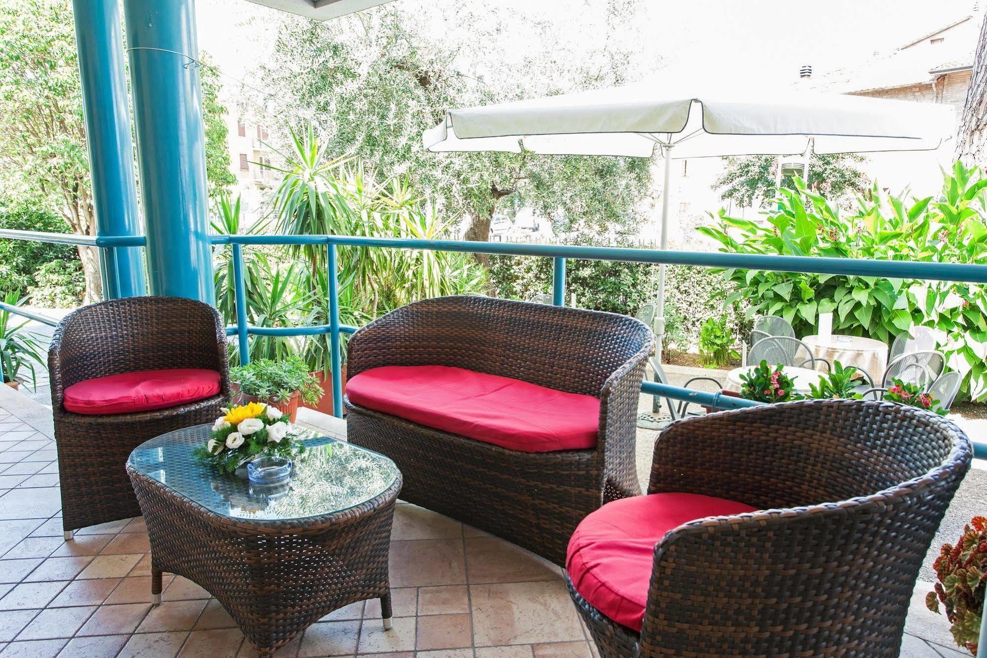 Hotel Los Angeles Assisi Esterno foto